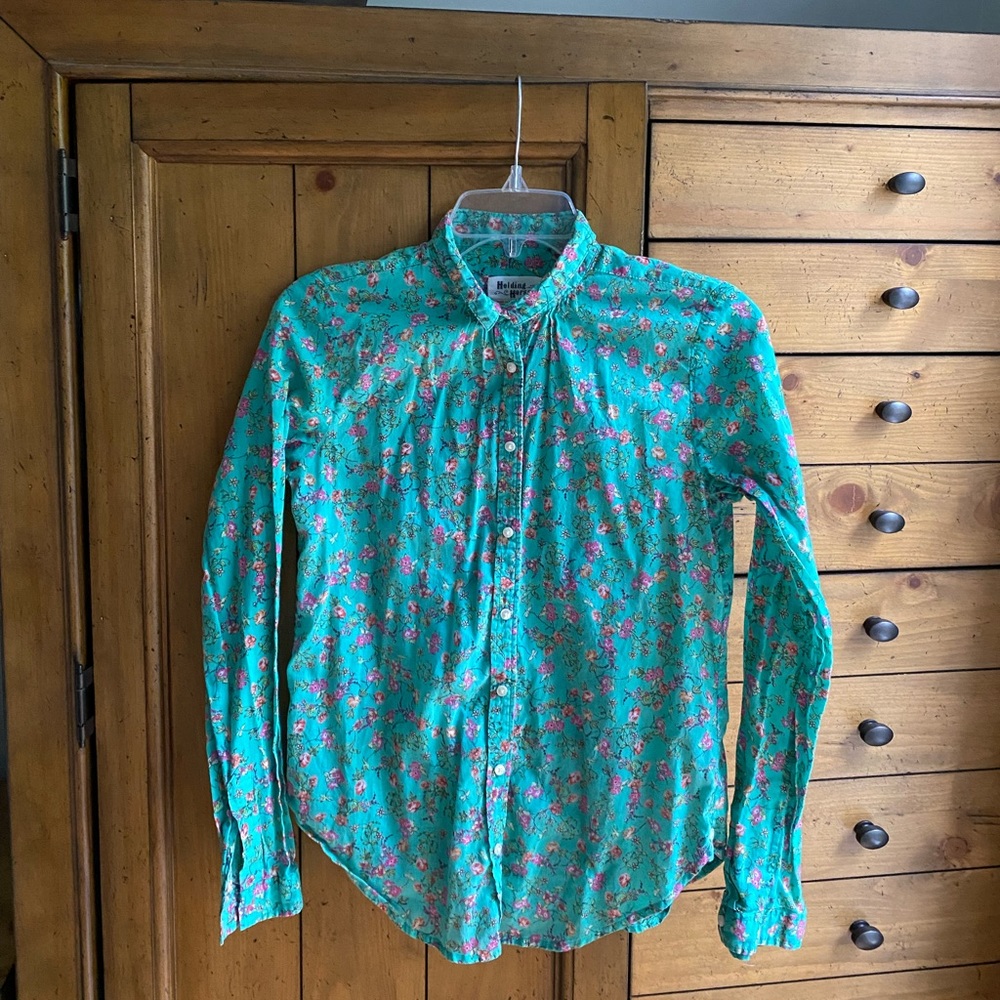 Holding Horses Isla Floral Green Button Down